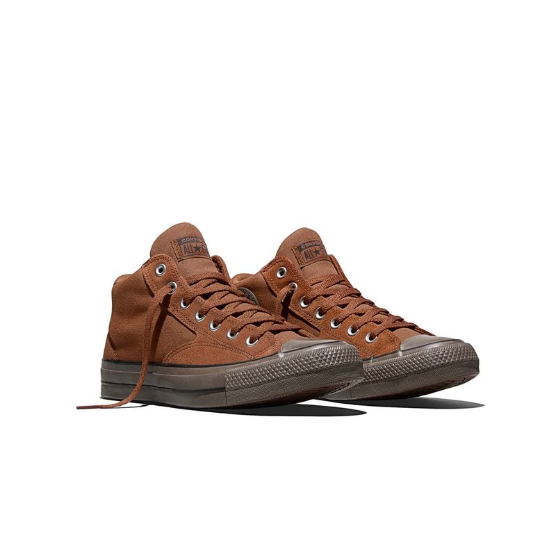 Converse Unisex Brown Chuck Taylor All Star Sneakers (US 7)