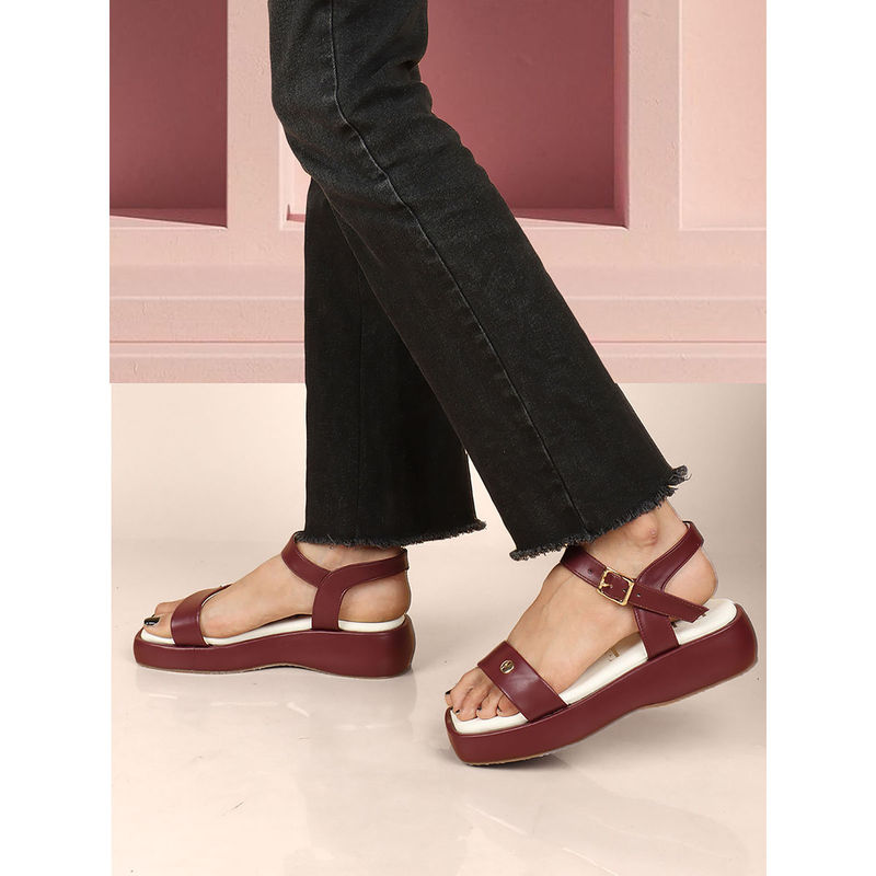 ELLE Maroon Women Buckle Sandals (EURO 40)