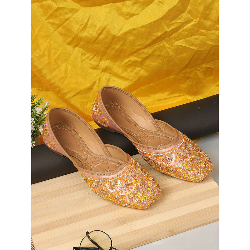 Iconics Pink Women Embellished Juttis (EURO 36)