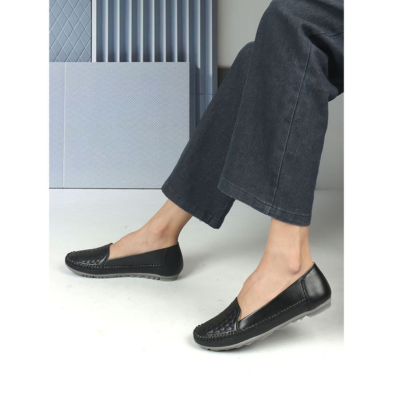 Iconics Black Women Textured Ballerinas (EURO 37)