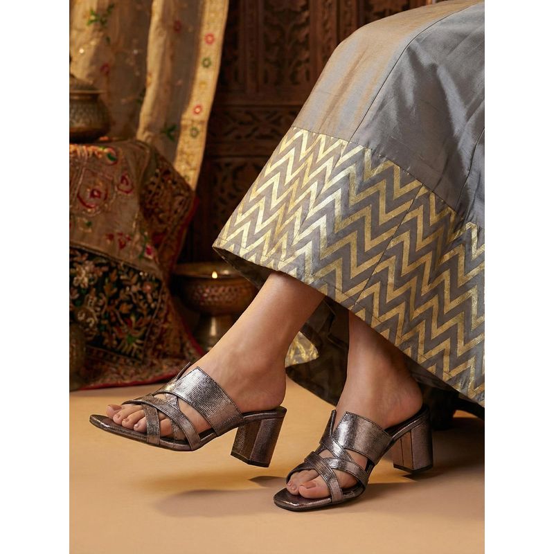 Chaal Chalan Women Silver Block Heels (UK 3)