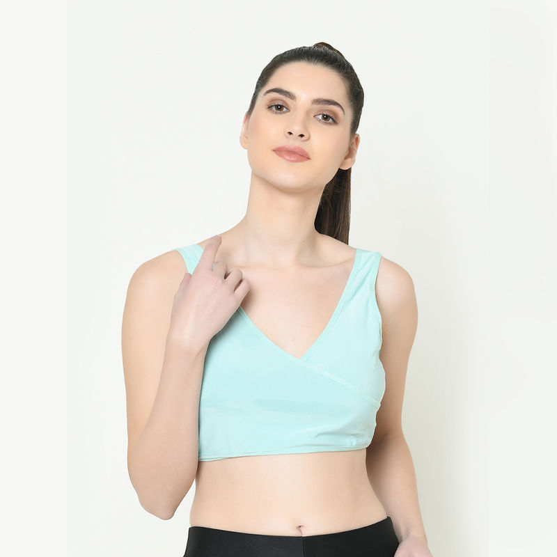 Aesthetic Bodies Women's Sports Bra Baby Blue (M)