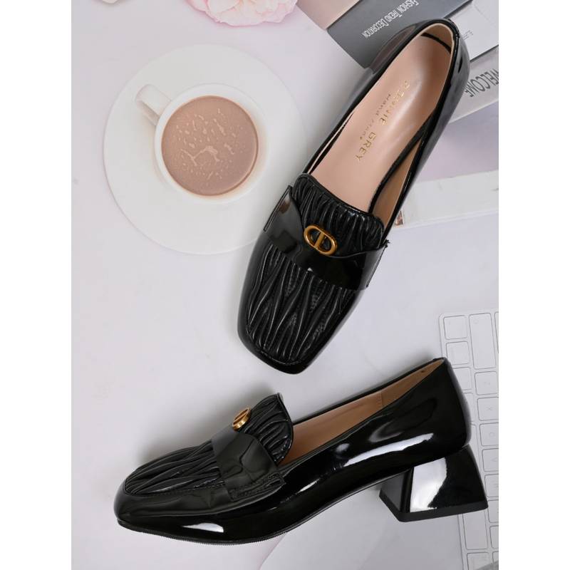 Ronnie Grey Women Black Patterned Heels (EURO 35)