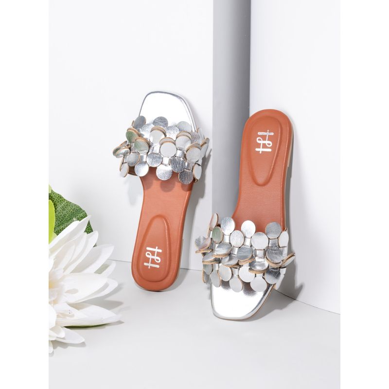Hydes N Hues Silver Causal Flat for Women (EURO 38)