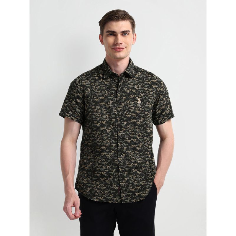 U.S. Polo Assn. Denim Co. Printed Black Short Sleeves Spread Collar Shirt (M)