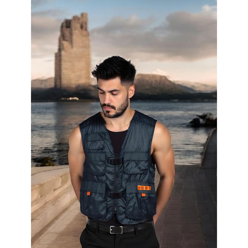 WOODLAND Unisex Green Sleeveless Jacket (L)