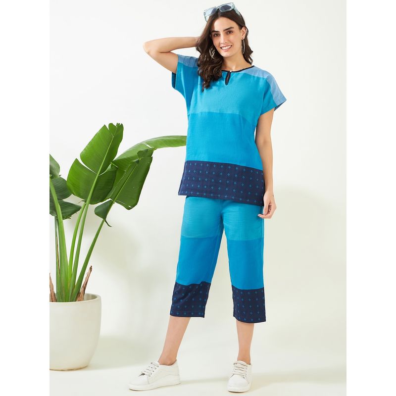 The Kaftan Company Blue Colorblock Handloom Cotton Capri and Top (Set of 2) (M)
