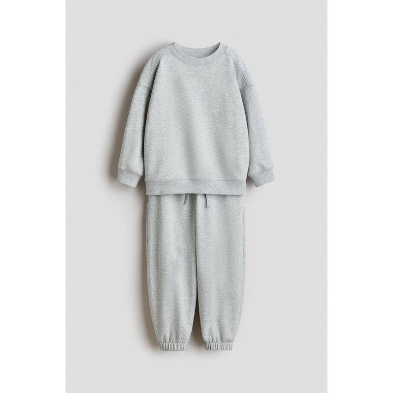 H&M Boys Grey 2-Piece Sweatshirt And Joggers (4-5 Years)