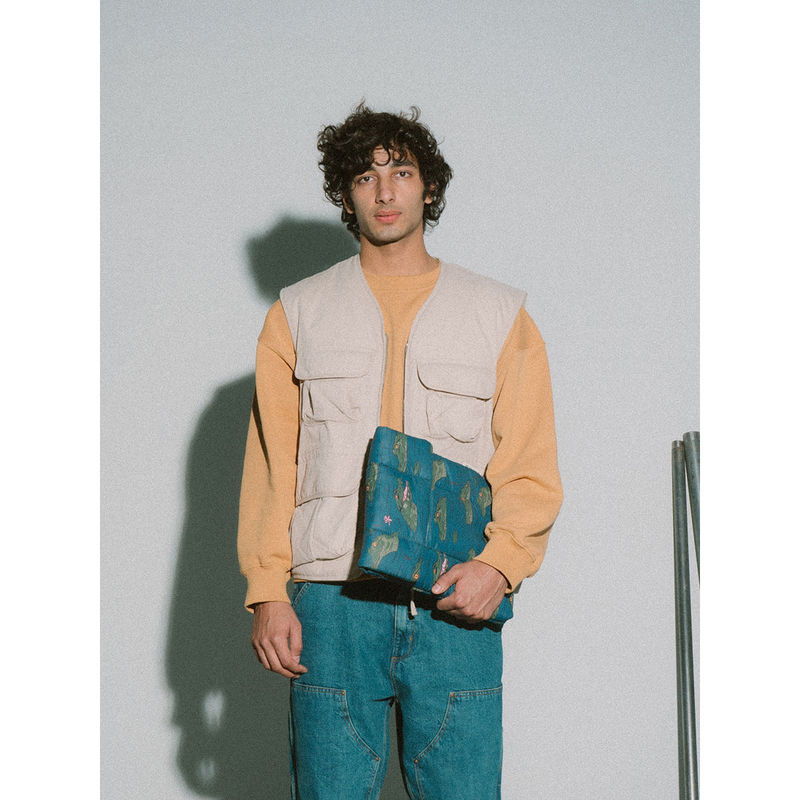 DailyObjects Alligator Siesta 13 Inch Laptop Bag (S)