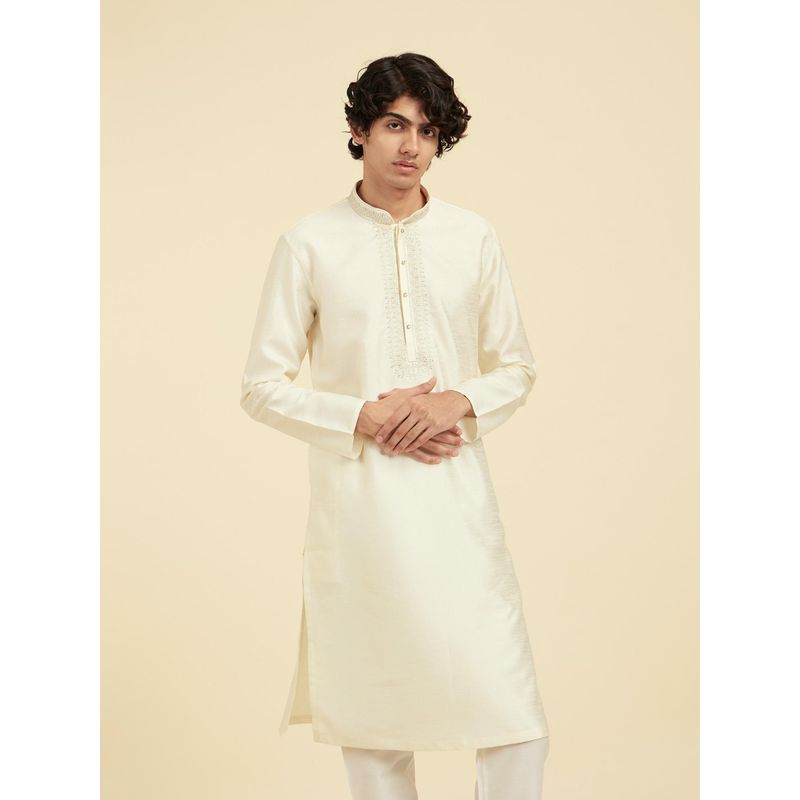 Diwas by Manyavar Men Cream Art Silk Chikankari Embroidery Kurta (M)