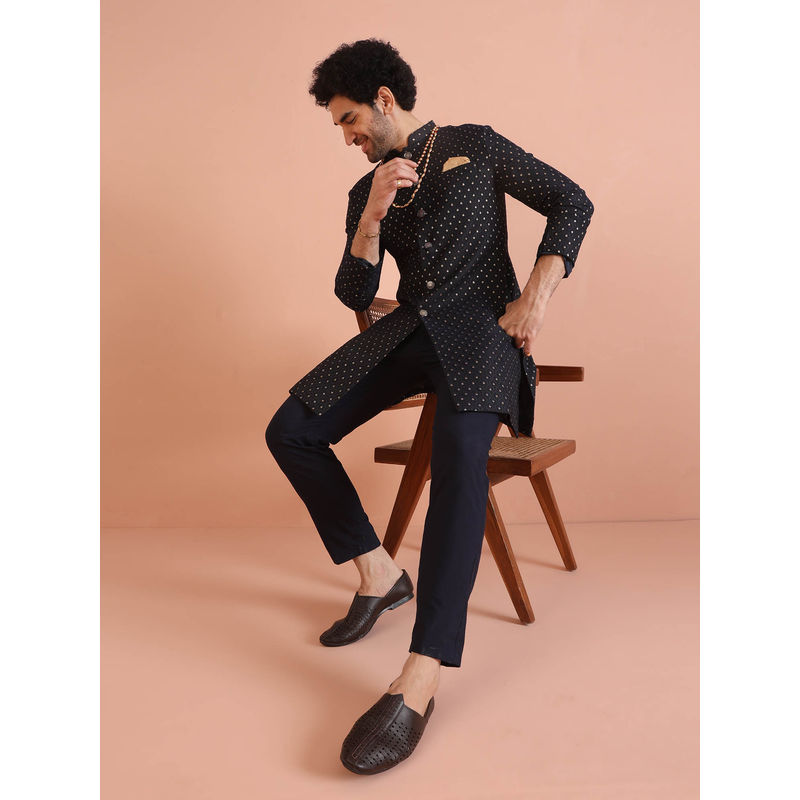 KISAH Men Navy Blue Embellished Silk Blend Jacquard Indowestern Sherwani Trouser Set with Zari Design (38)