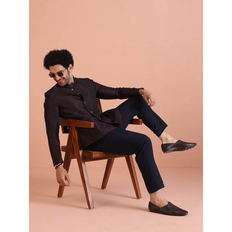 KISAH Men Magenta Textured Silk Blend Jacquard Jodhpuri Bandhgala Trouser Set with Self Design (M)