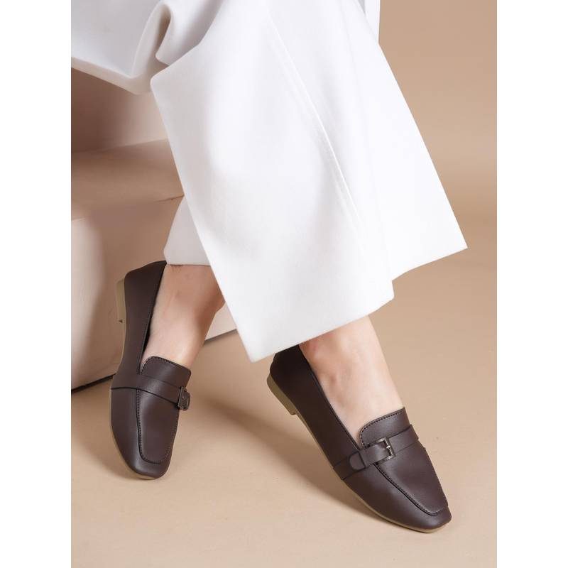 MOZAFIA Brown Women Casual Loafers (UK 3)