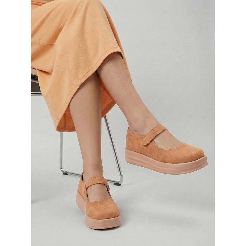 SHUZ TOUCH Tan Mary Jane Loafers (EURO 36)