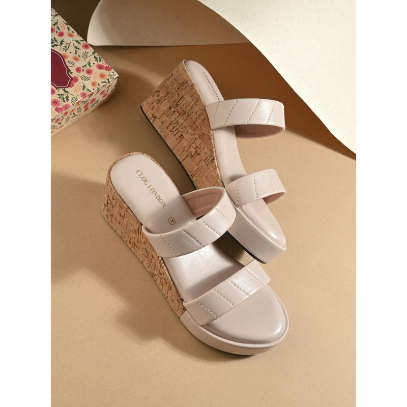 CLOG LONDON Womens Ivory Round Toe Heels (EURO 38)