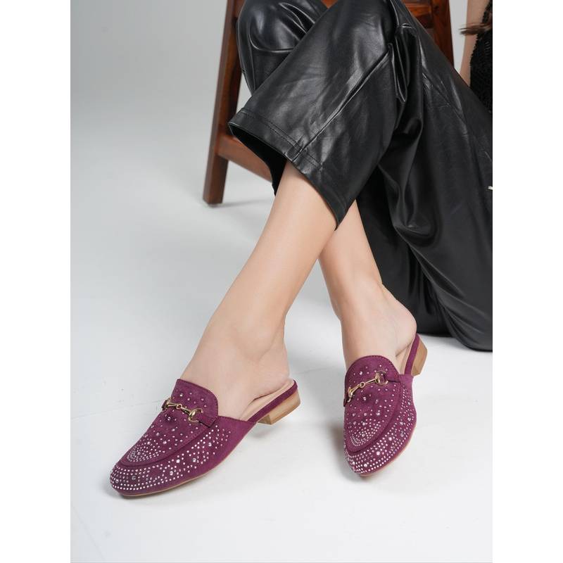 Dollphin Women Maroon Mules (EURO 36)