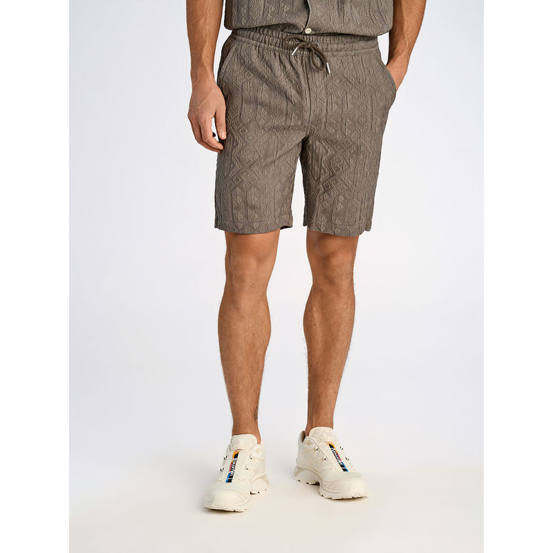 LINDBERGH Men's Brown Mid Rise Relaxed Fit Bermuda Shorts (M)