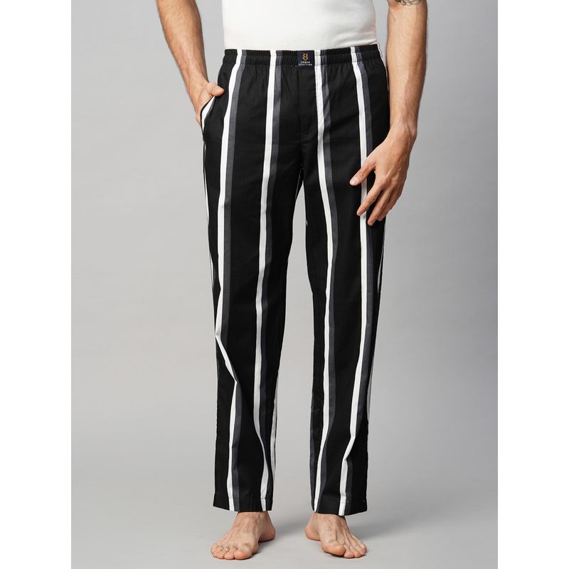Urban Scottish Men Black Stripes Cotton Regular Fit Mid Rise Pyjama (S)
