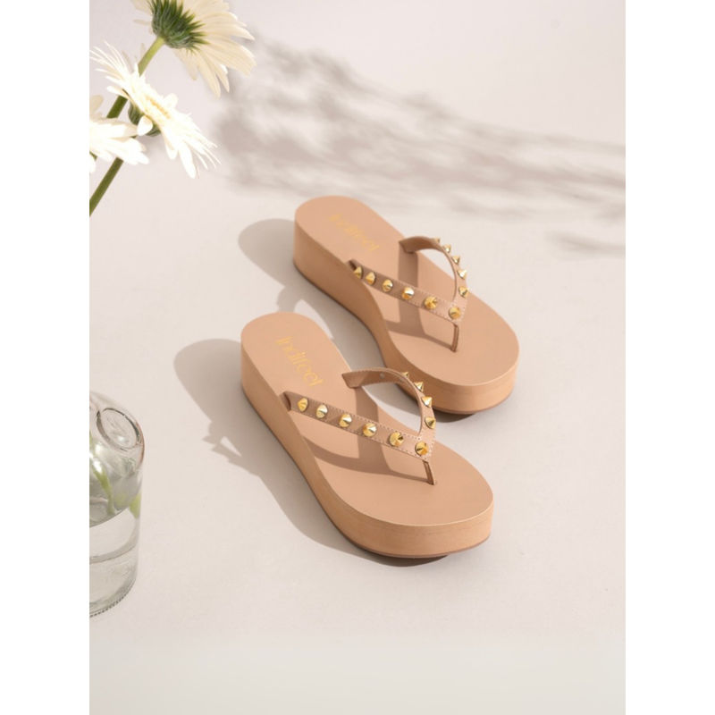 Indifeet Beige Split Toe Fashionable & Studded Flatform Sandals (UK 7)