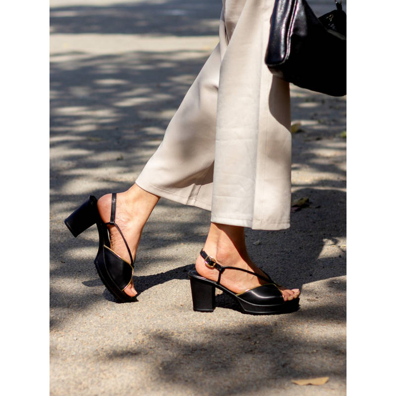Indifeet Black Trendy & Stylish Peep Toe Block Sandal Heels (UK 3)