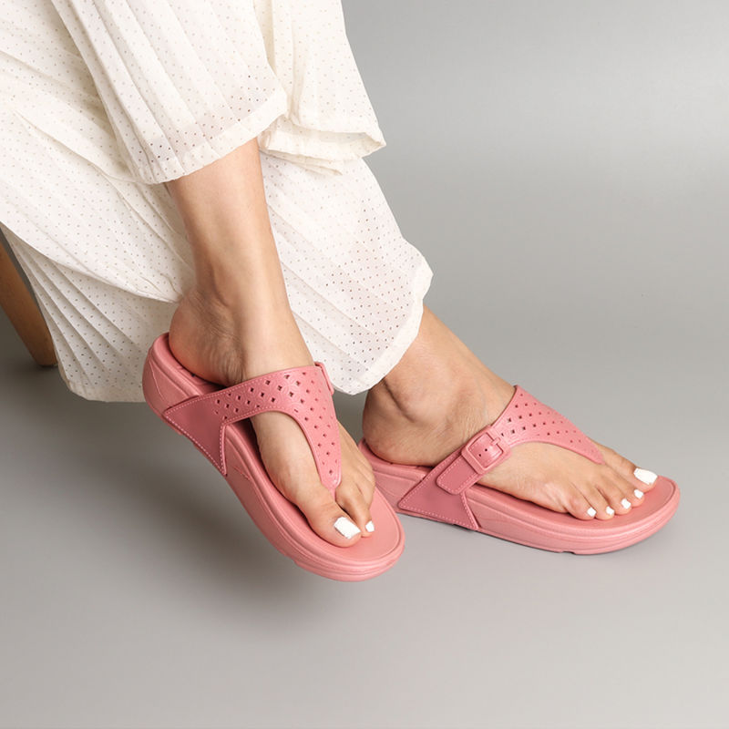 Indifeet Peach Comfortable and Casual Rubber Slip On Flipflops (UK 3)