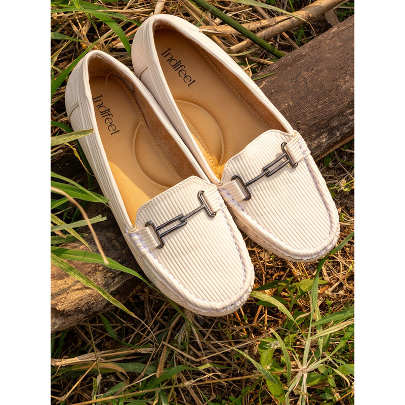 Indifeet Stylish & Comfortable Cream Slip On Loafers (UK 2)
