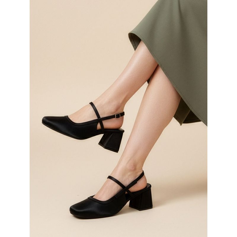 The White Pole Women Black Sandal Heels (EURO 39)