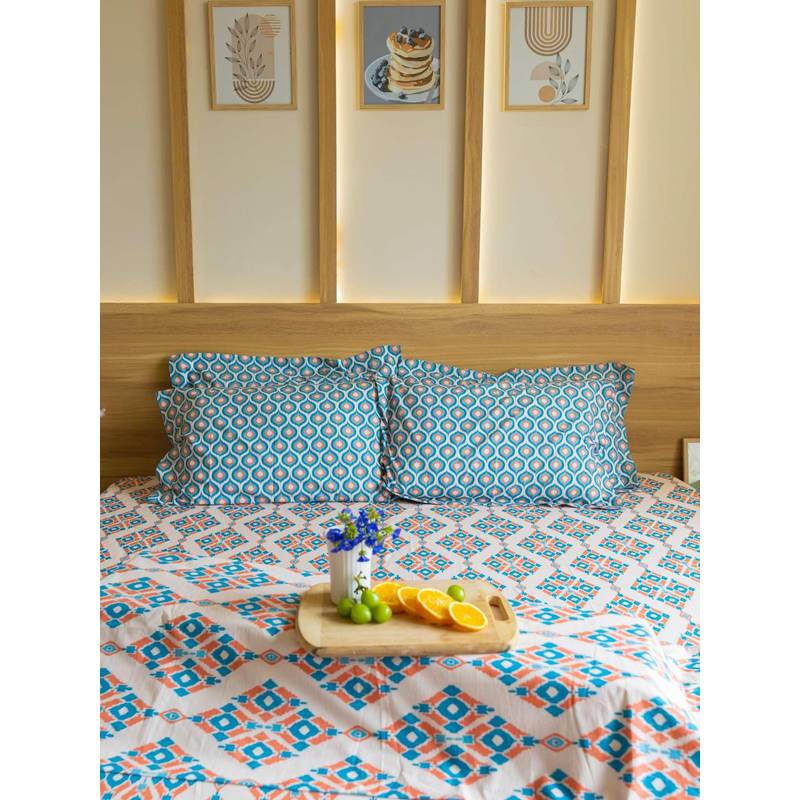 Reysha Ikkat Essence 300 TC Cotton Double Bedsheet with 2 Pillow Covers (Queen)