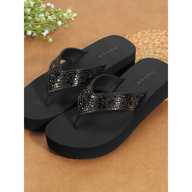 Metro Women Black Open Casual Wedges Heels (EURO 36)