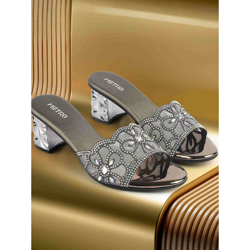 Metro Women Grey Open Casual Sandal Heels (EURO 36)
