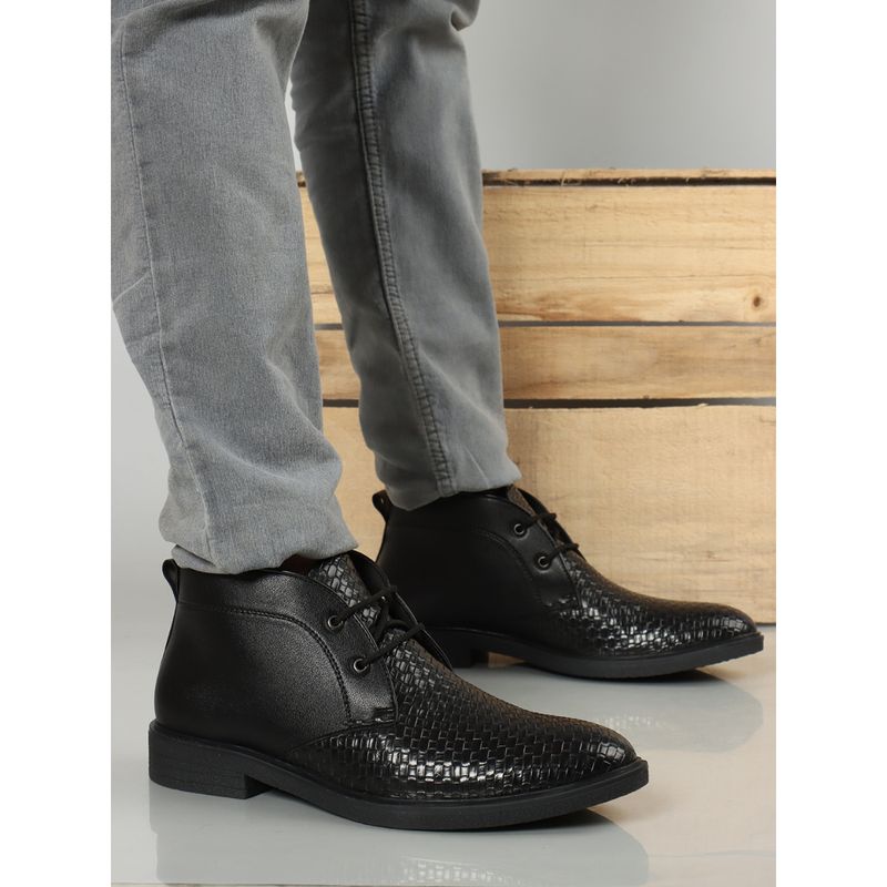 Carlton London Black Textured Regular Boots (EURO 40)