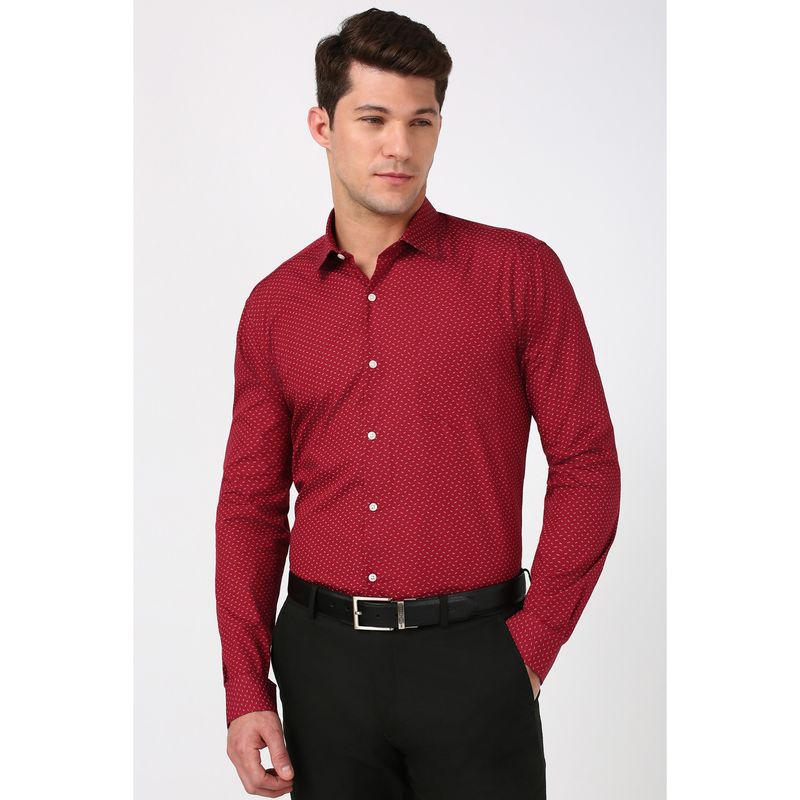 Peter England Men Red Regular Fit Formal Shirt (42)