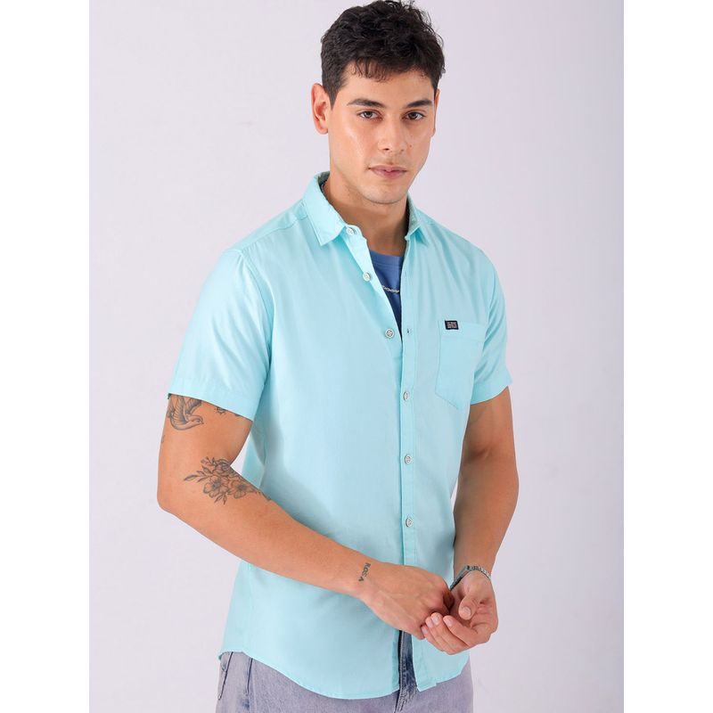 The Indian Garage Co Men Slim Fit Solid Half Sleeves Cutaway Collar Casual Shirt Blue (S)