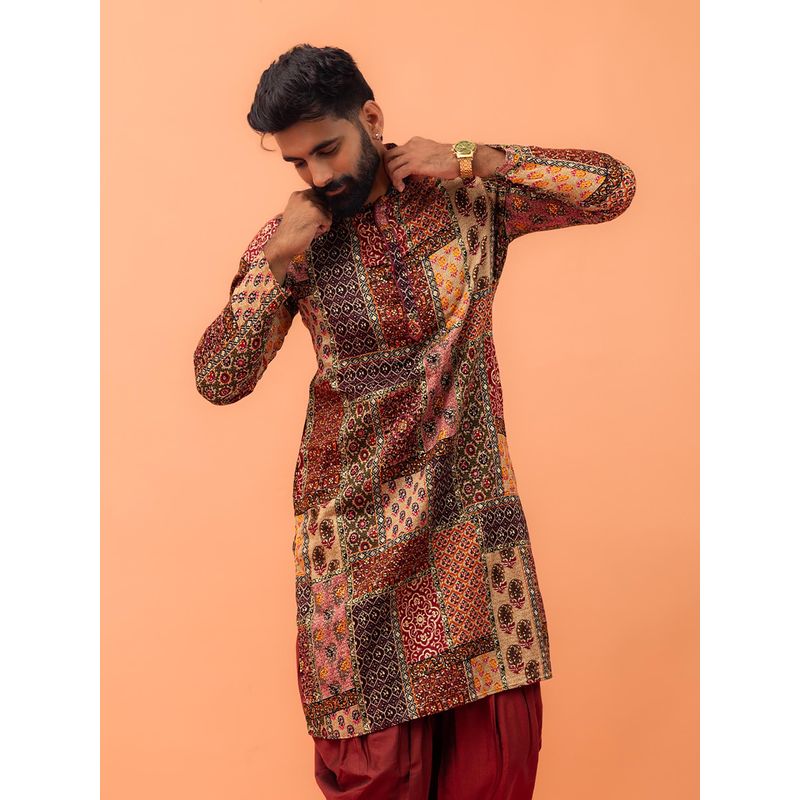 KISAH Men Maroon Printed Cotton Blend Kurta with Abstract Print (L)