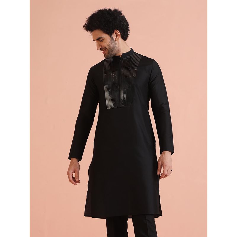KISAH Men Black Tape Work Embellishment Cotton Blend Kurta with Abstract Print (40)