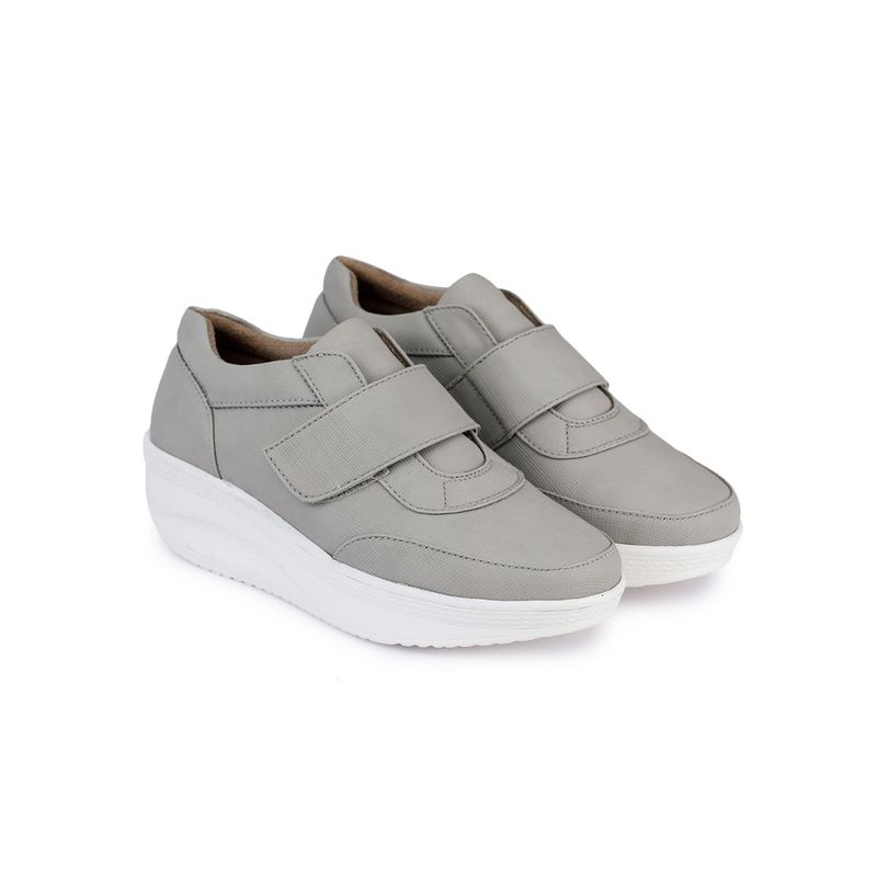 VALIOSAA Grey Solid-Plain Sneakers (EURO 39)