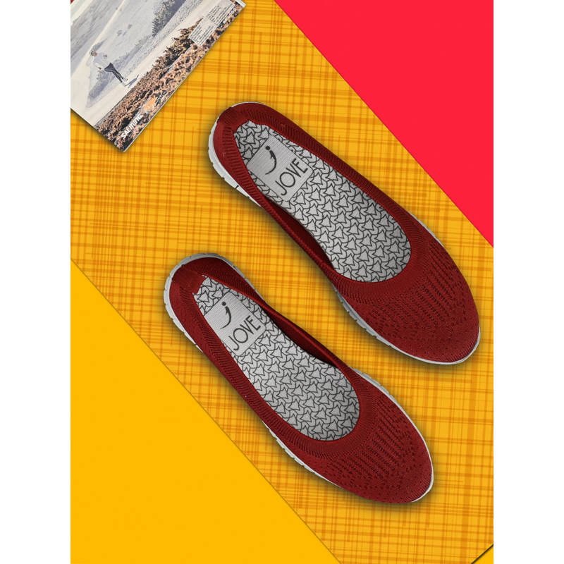 Jove Women Maroon Solid Sporty Sneakers (EURO 36)
