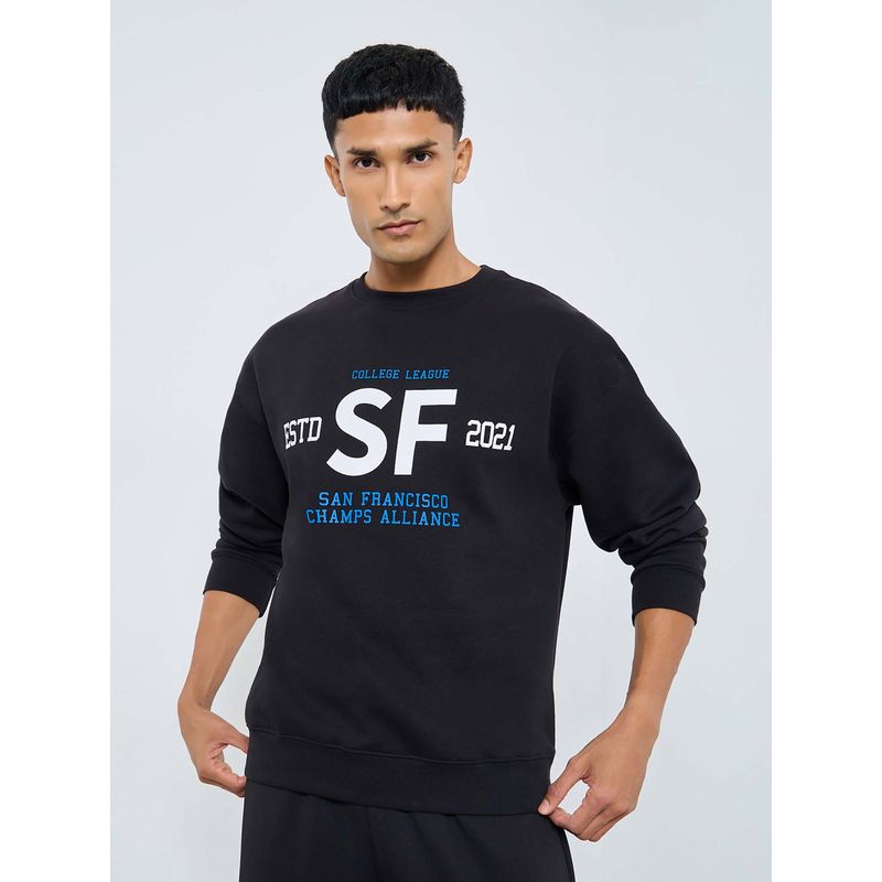 Styli Men Boxy Fit Front Chest Printed Fleece Sweatshirt - Black (S)