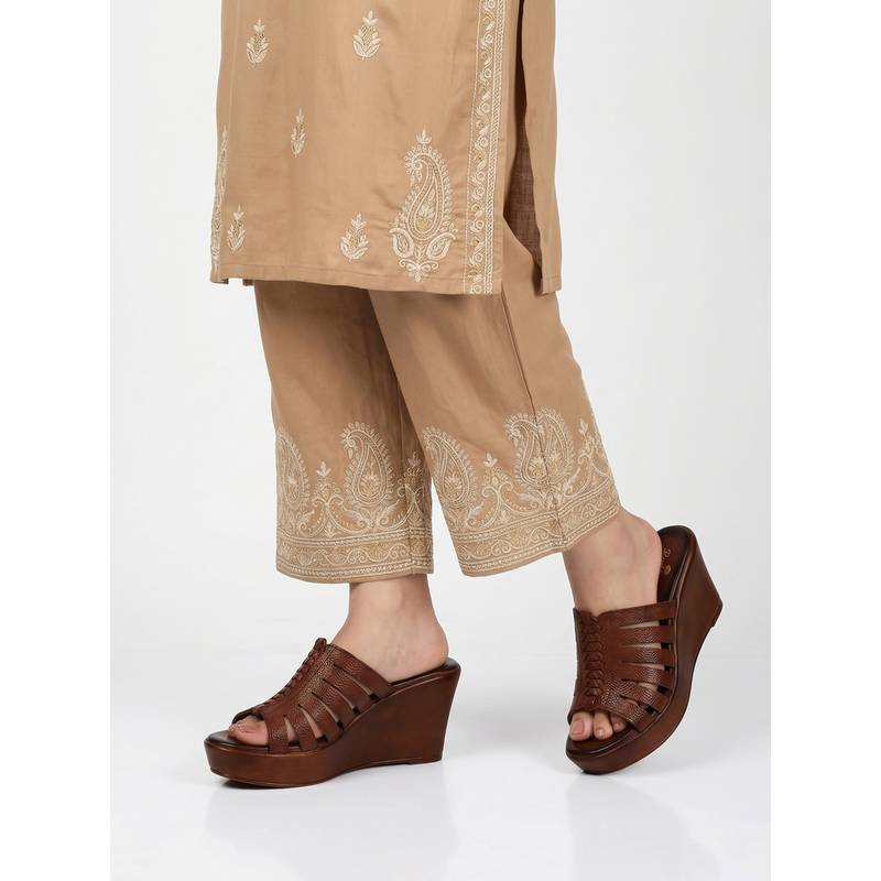 Dollphin Leather Upper Women’S Tan Wedge Heels (EURO 36)