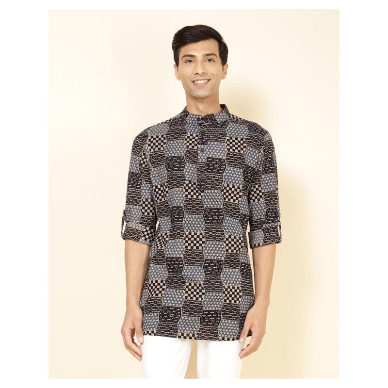 Fabindia Black Cotton Ajrakh Printed Slim Fit Short Kurta (XS)