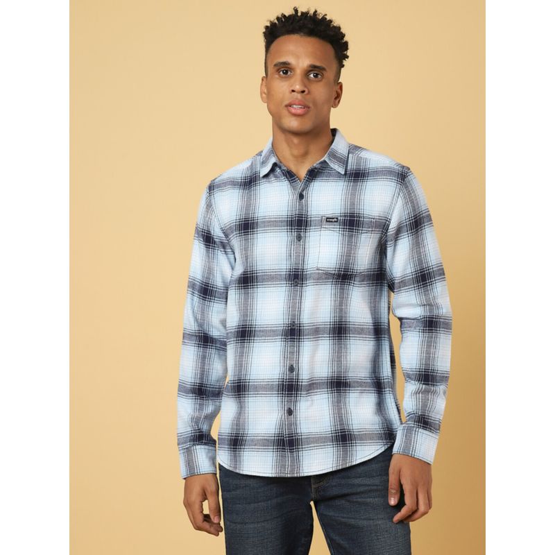 Wrangler Men Regular Checked Blue Shirt (M)