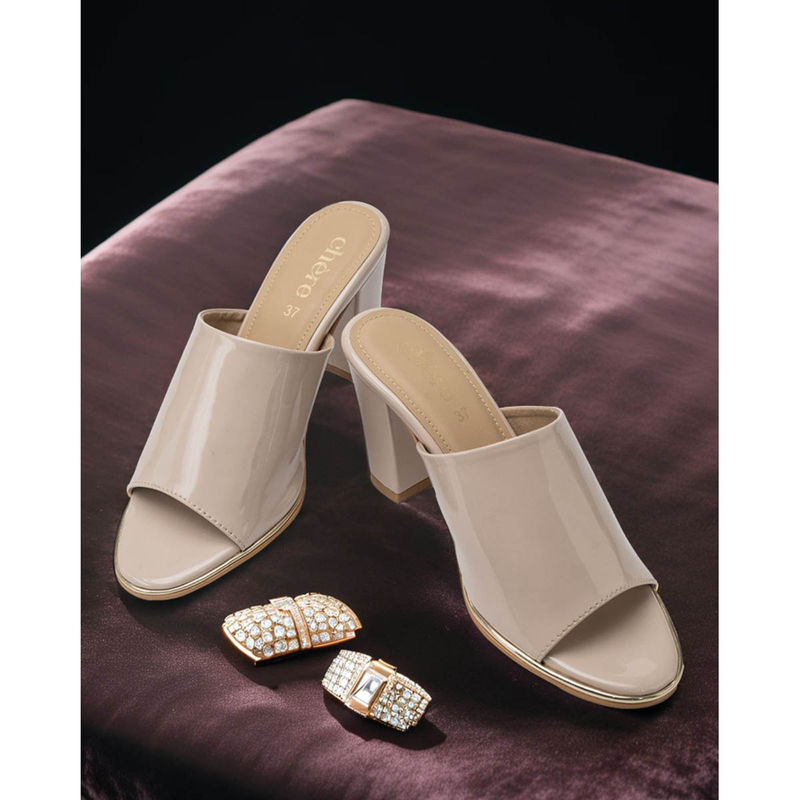CHERE Glossy Patent Beige Block Sandal Heels (EURO 36)