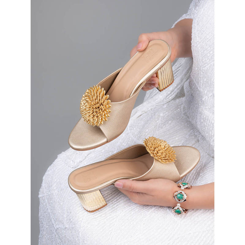 Hydes N Hues Evergreen Golden Premium Quality Pu Block Gold Sandal Heels (EURO 36)