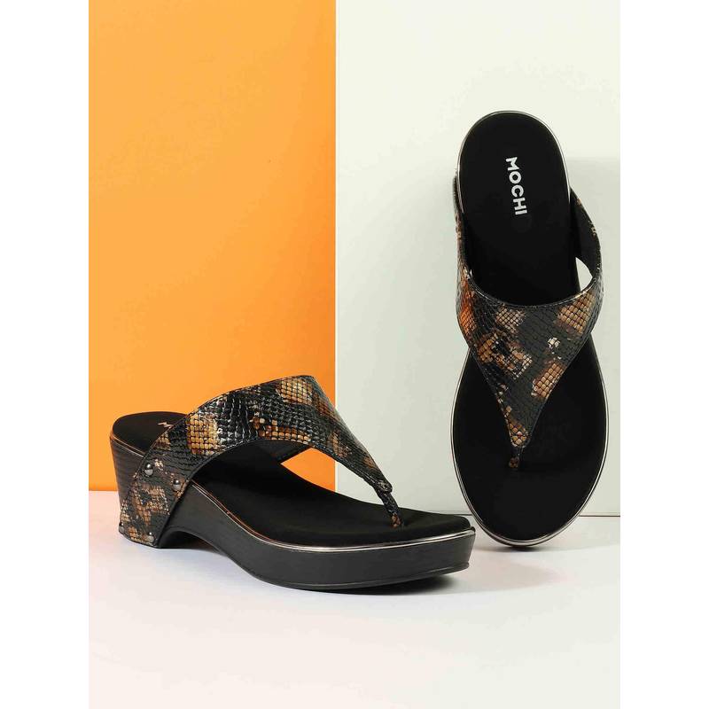 Mochi Women Black Casual Sandals (EURO 36)
