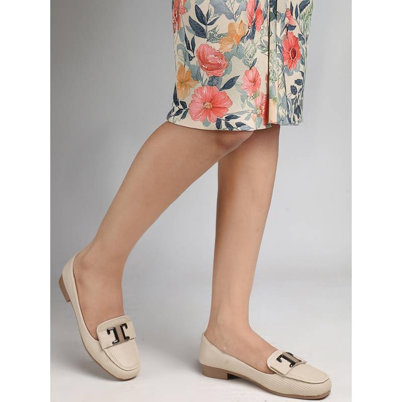 Dollphin Cream Formal Loafers (EURO 36)