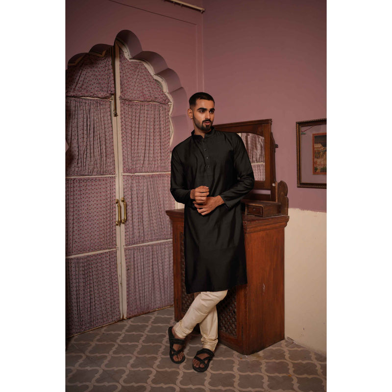 ETHNIC INDIA Solid Mandarin Collar Black Straight Kurta (38)