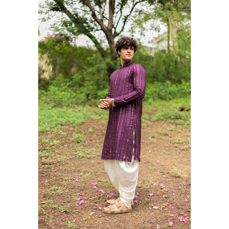 ETHNIC INDIA Ethnic Motifs Embroidered Mandarin Collar Viscose Rayon Straight Purple Kurta (38)
