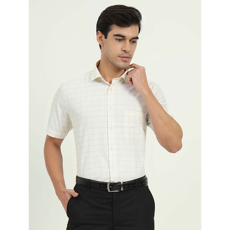 Greenfibre Men Off White Checks Casual Shirt (38)