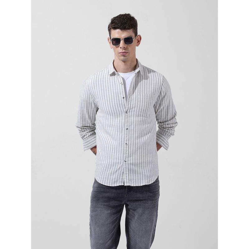 The Indian Garage Co Men Grey Slim Fit Striped Cutaway Collar Neck Casual Shirt (S)