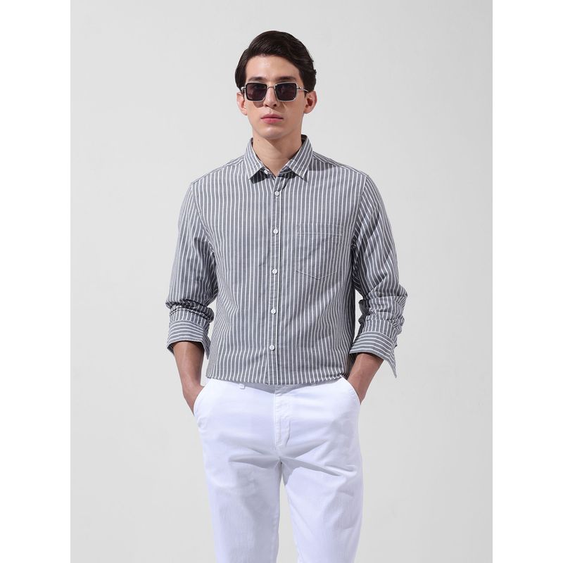 The Indian Garage Co Men Grey Slim Fit Striped Cutaway Collar Neck Casual Shirt (M)